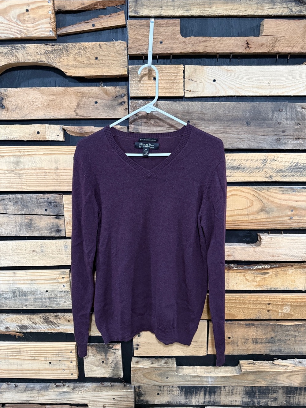 Pronto Uomo Sweater Men’s M Purple Extra Fine Merino Wool V Neck Pullover
Preppy